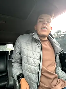 mattebret11 online show from 3, 11, 2025