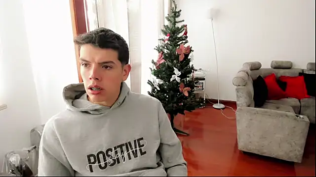 mattebret11 online show from 8, 11, 2025