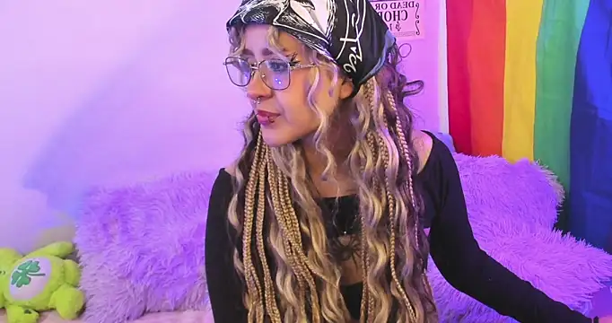 NekoWaifu online show from 26, 11, 2025