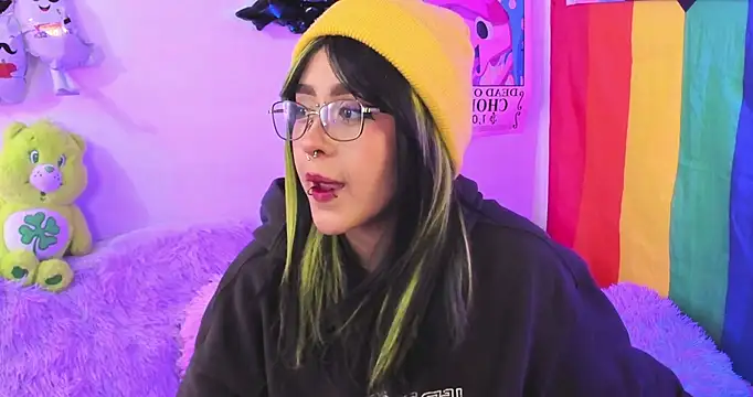 NekoWaifu online show from 30, 10, 2025