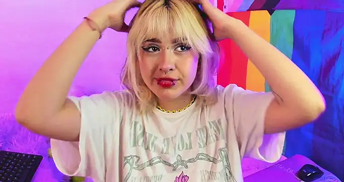 NekoWaifu online show from 4, 11, 2025