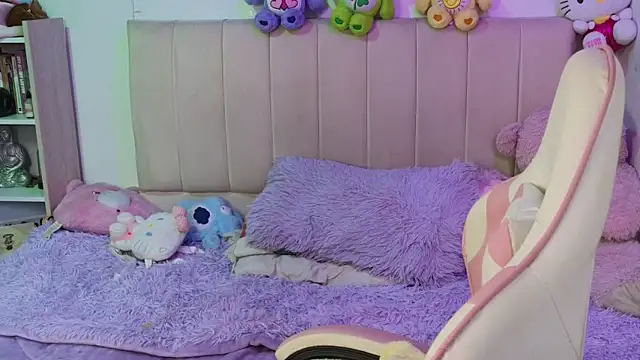 NekoWaifu online show from 24, 7, 2026