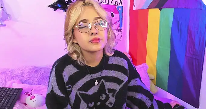 NekoWaifu online show from 21, 10, 2025