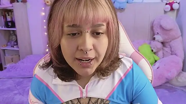 NekoWaifu online show from 3, 5, 2026