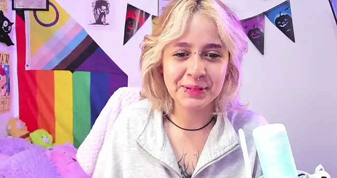 NekoWaifu online show from 18, 10, 2025