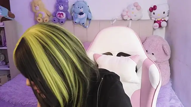 NekoWaifu online show from 22, 5, 2026