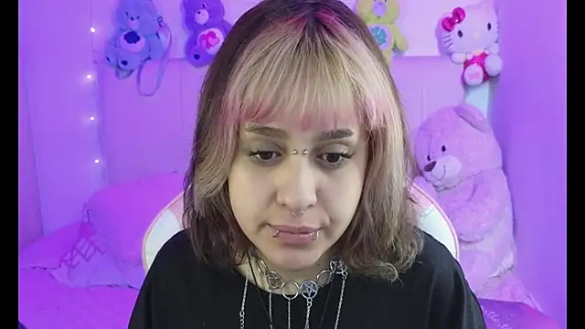 NekoWaifu online show from 13, 4, 2026