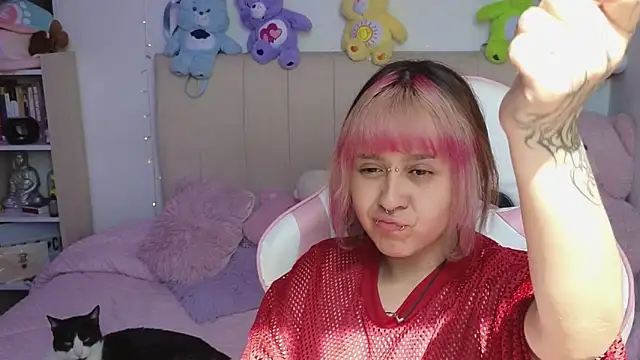 NekoWaifu online show from 22, 4, 2026