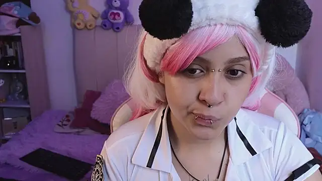 NekoWaifu online show from 25, 5, 2026