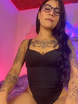 -Dannii- online show from 4, 10, 2025