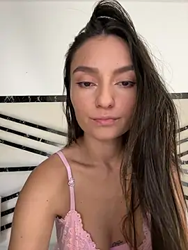 MiaKane99 online show from 14, 2, 2026