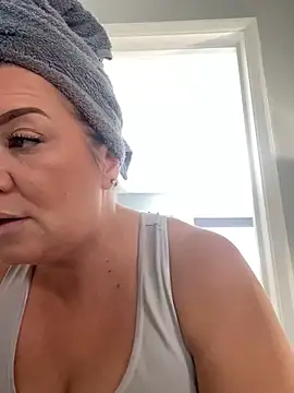 PoppyPrincessxox online show from 24, 9, 2025