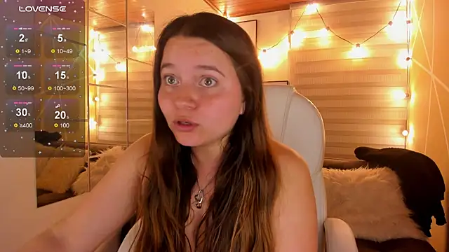 sophiee09  online show from 13, 12, 2025