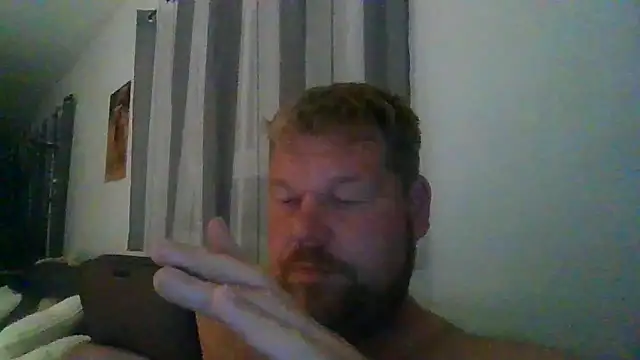 Snapshot of fetter_Daddy_Berlin chatting on 16, 9, 2025 fetter Daddy Berlin online show from 16, 9, 2025