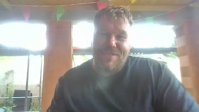 Snapshot of fetter_Daddy_Berlin chatting on 18, 9, 2025 fetter Daddy Berlin online show from 18, 9, 2025