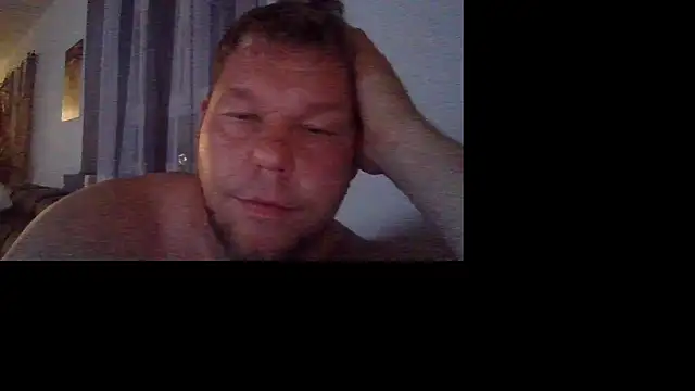 Snapshot of fetter_Daddy_Berlin chatting on 16, 10, 2025 fetter Daddy Berlin online show from 16, 10, 2025