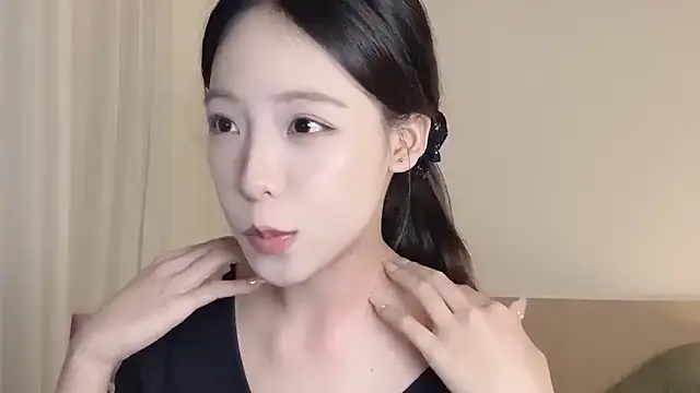 Meng 777 online show from 31, 10, 2025