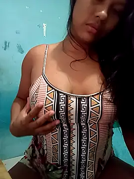 Garota-secreta25 online show from 24, 9, 2025