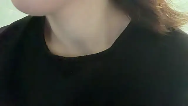 MargarettNewbie online show from 4, 10, 2025