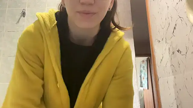 MargarettNewbie online show from 30, 9, 2025