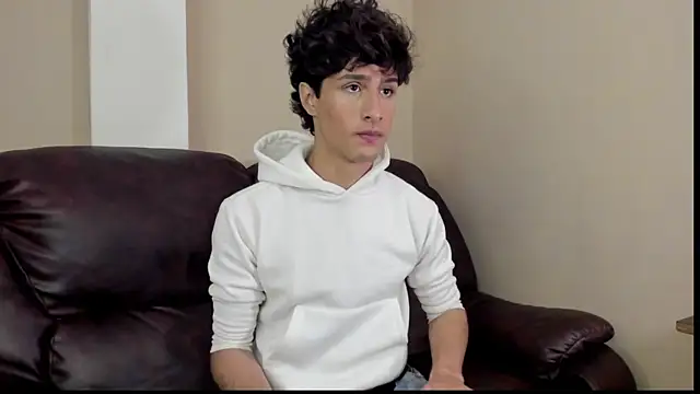 Snapshot of Xam_Collen chatting on 29, 11, 2025 Xam Collen online show from 29, 11, 2025