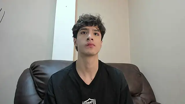 Snapshot of Xam_Collen chatting on 4, 11, 2025 Xam Collen online show from 4, 11, 2025