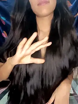 reetika6375 online show from 9, 11, 2025