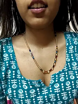 reetika6375 online show from 9, 2, 2026