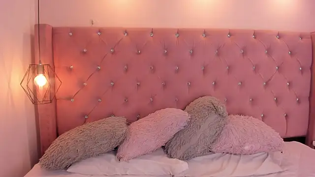 bycandy  online show from 13, 2, 2026