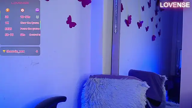 Selenaa 01 online show from 8, 10, 2025