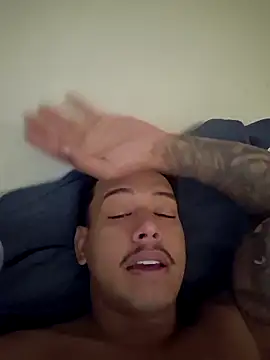 maicon9339 online show from 8, 11, 2025