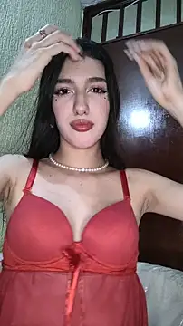 Emily-hottson online show from 22, 12, 2025