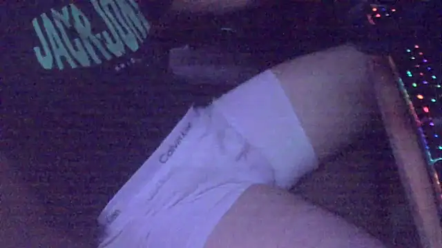 xderox318 online show from 16, 11, 2025