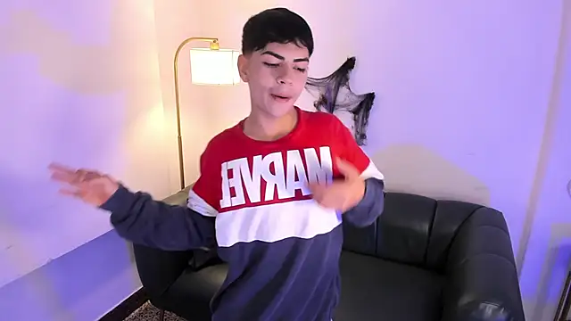 Peter chase online show from 26, 10, 2025