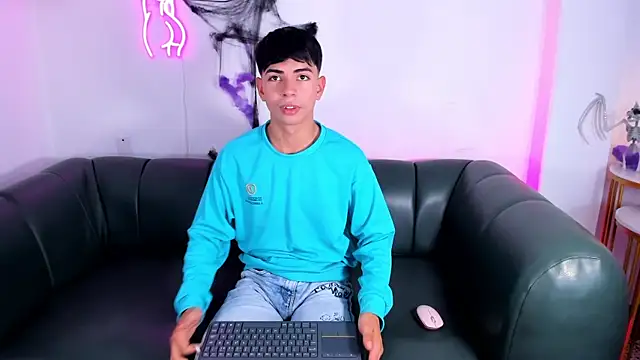 Peter chase online show from 24, 10, 2025