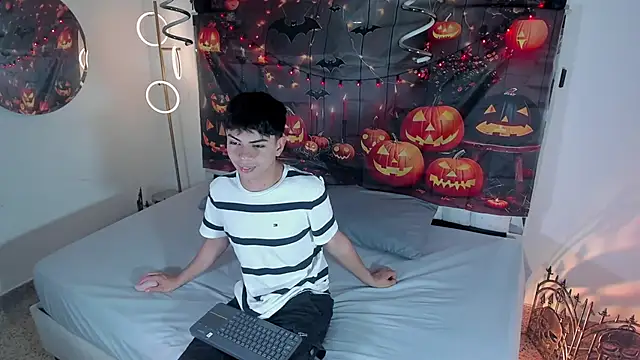 Peter chase online show from 8, 10, 2025