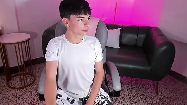 Peter chase online show from 5, 12, 2025