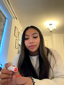 MissCherryyxox online show from 23, 9, 2025