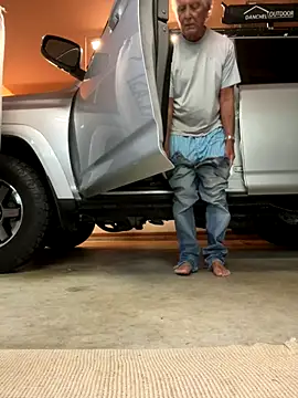 Nataku10 online show from 5, 11, 2025