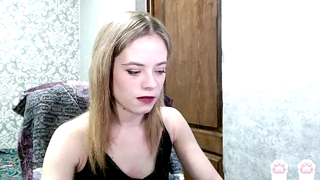 Kate  Loves online show from 2, 10, 2025