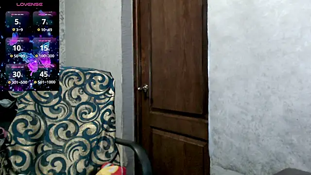 Kate  Loves online show from 18, 11, 2025