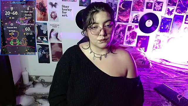 Roxy f w online show from 6, 8, 2026