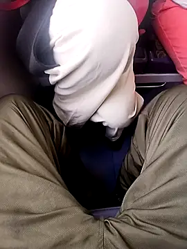 Mikaaa97 online show from 12, 4, 2026