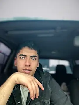 Snapshot of tomy_hot20 chatting on 27, 11, 2025 tomy hot20 online show from 27, 11, 2025