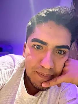 Snapshot of tomy_hot20 chatting on 14, 11, 2025 tomy hot20 online show from 14, 11, 2025