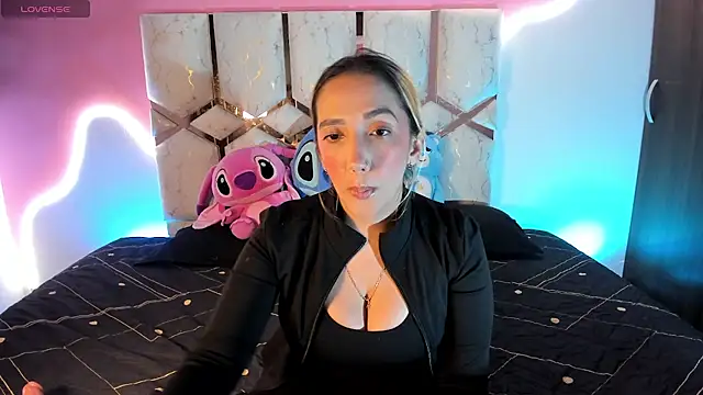 Snapshot of Isa_klein chatting on 28, 7, 2026 Isa klein online show from 28, 7, 2026