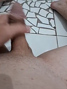 rafaelsouzzaa online show from 21, 10, 2025