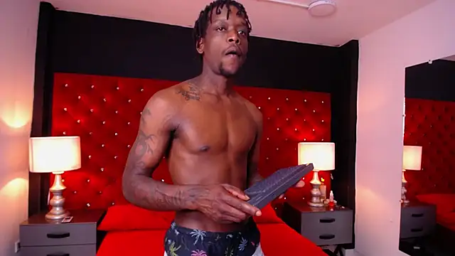 SkylerBigxxx online show from 29, 10, 2025