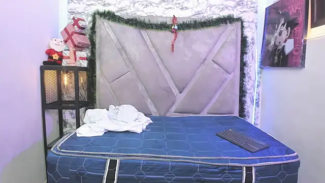 Logan Jhonson online show from 16, 11, 2025