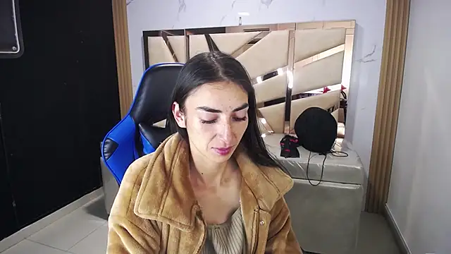 Maily a  online show from 18, 12, 2025